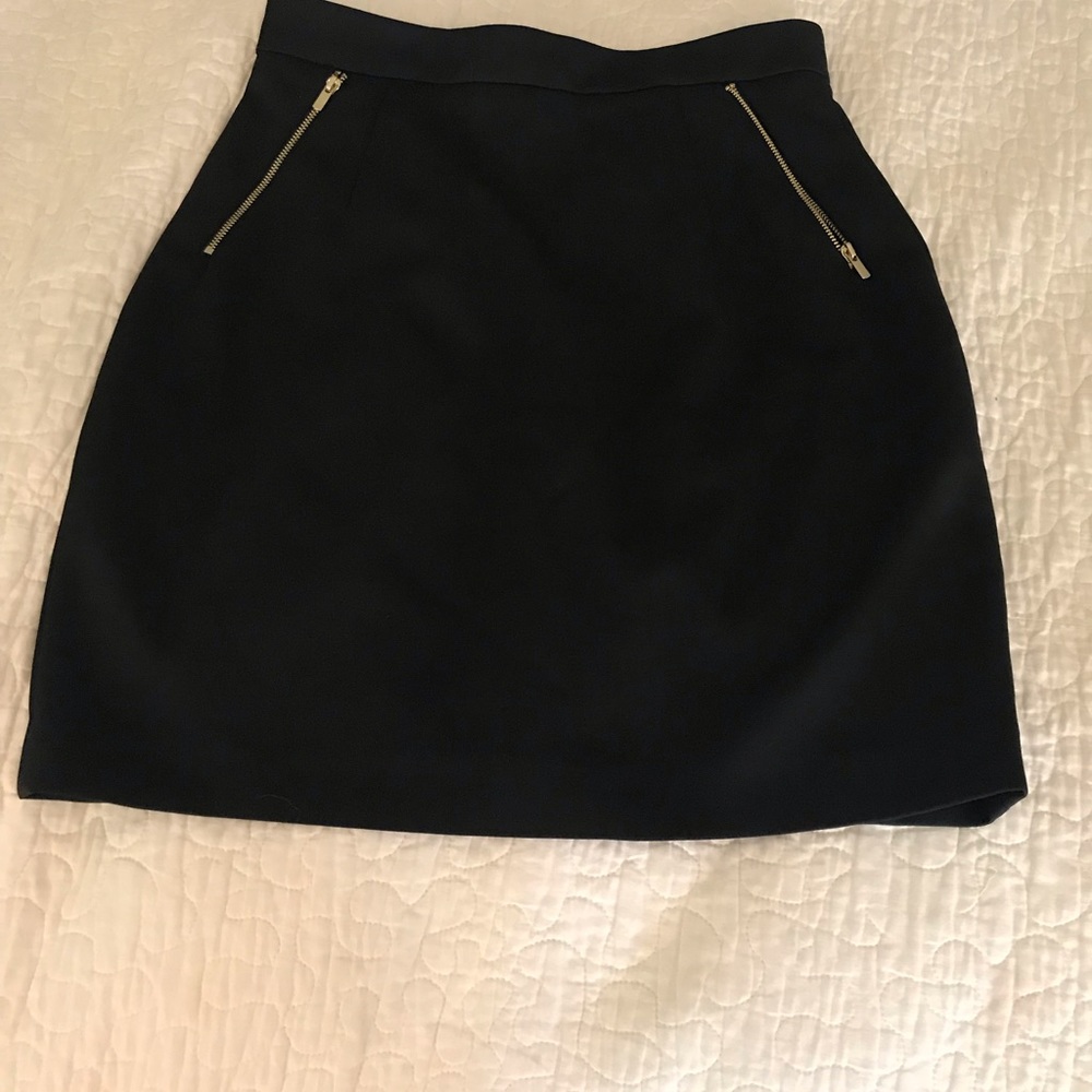 Pencil skirt with gold zipper accents